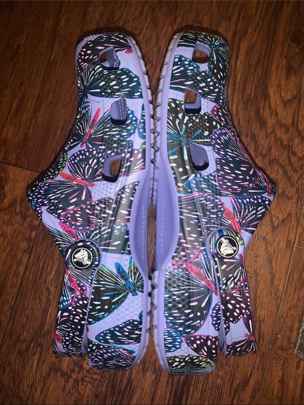 Butterfly 🦋 Crocs - Picture 4 of 8